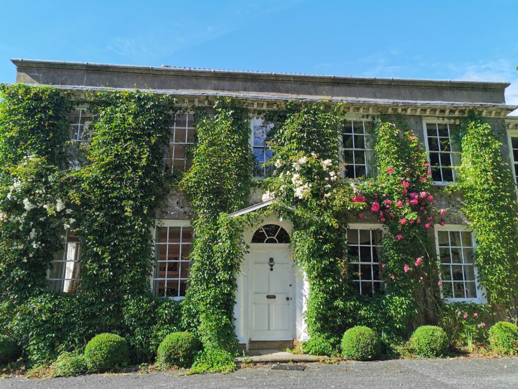 Georgian frontage Rose in Vale Country House Hotel